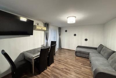 Apartament cu 3 camere decomandat, mobilat în Central