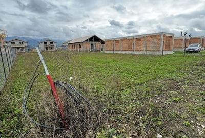 Lot de teren pentru locuinta in zona usor accesibila - 3