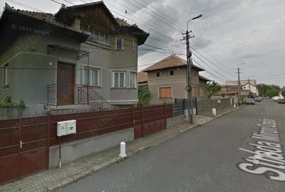 Casă cu 3 camere cu Teren 235 Mp în Central - 4