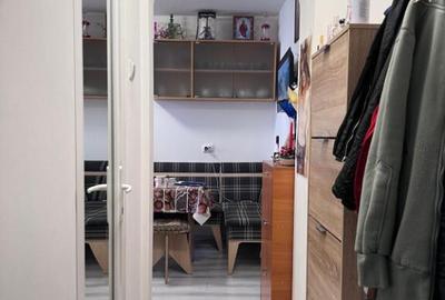 Apartament 3 camere de vanzare Zona Dacia, etaj 2 - 1