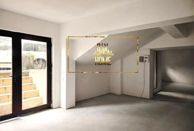 Spatiu comercial generos Bd Mamaia, VANZARE - 1