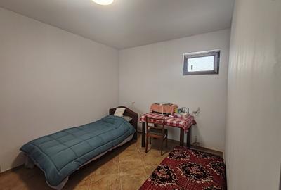 Casa 4 camere libera la vanzare GHIMBAV - zona Garii - 5
