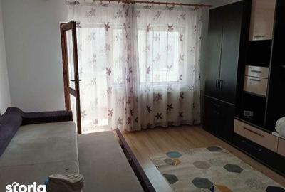 Apartament cu 2 camere decomandat în Centrul Civic - 2