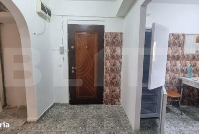 Apartament cu 3 camere decomandat în Lipovei - 9