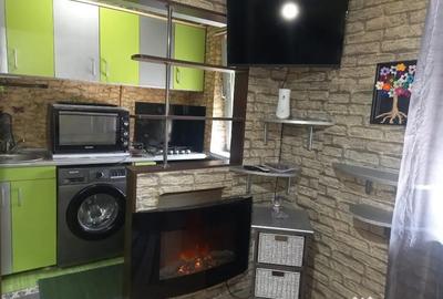 Garsonieră semidecomandată în Micro 14 - 8