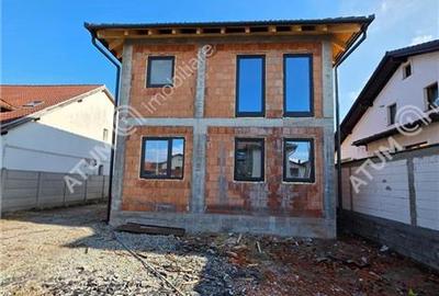 Casă individuală cu 4 camere cu Teren 495 Mp în Tineretului - 20