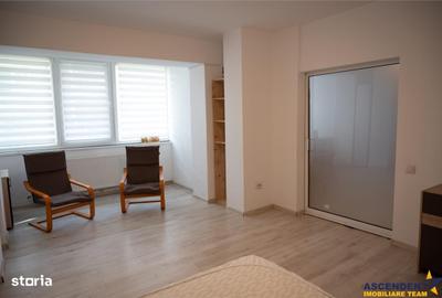 Apartament cu 2 camere semidecomandat, mobilat în Centrul Istoric