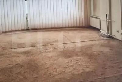 Spațiu comercial, de 450 mp, în Ultracentral - 7