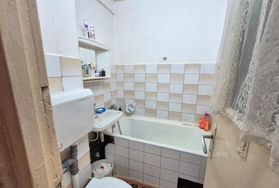 Vanzare Apartament 2 Camere semidecomandat zona Florilor - 16