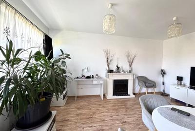 Apartament cu 3 camere de vanzare pe 2 nivele, spatios si luminos - Victoriei