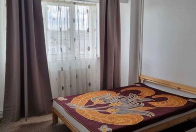 Apartament cu 2 camere decomandat în Craiovei