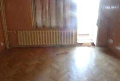 Casă cu 7 camere cu Teren 318 Mp în Aurel Vlaicu - 11