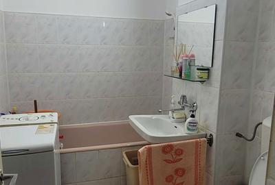 Apartament cu 2 camere decomandat în Intim - 6