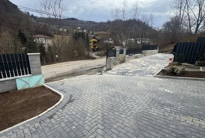 Duplex cu 4 camere cu Garaj în Tăuți - 18