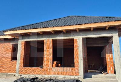 Casa la rosu, 4 camere, 145,31 mp utili, 715 mp teren, zona - 13