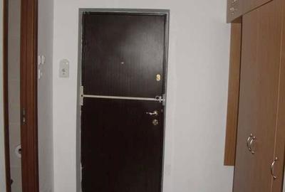 Apartament decomandat în 1 Mai - 6