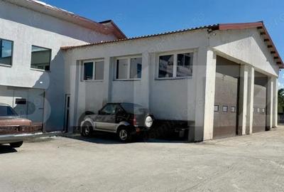 Spațiu comercial, de 200 mp, în Central - 7