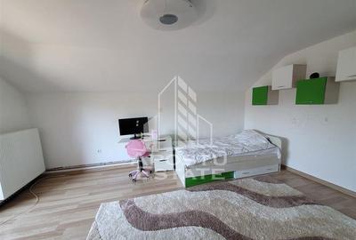 Casă cu 5 camere cu Teren 1763 Mp în Șag - 5