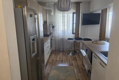 Apartament cu 4 camere decomandat în Obor - 2