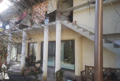 Casă cu 6 camere în Sângeorgiu de Mureș - 2