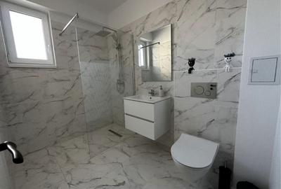 Apartament cu 3 camere în Central - 3
