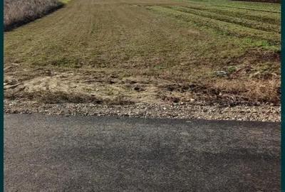 Teren de 550 mp, în Gostilele - 2