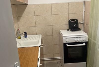 Garsoniera, 28 mp, balcon 3 mp, zona La Terenuri, etaj intermediar - 5