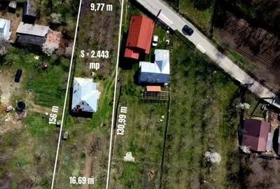 Casă cu 3 camere cu Teren 2800 Mp în Boțești - 1