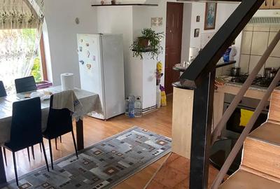 Casă cu 3 camere în Gârleni - 4