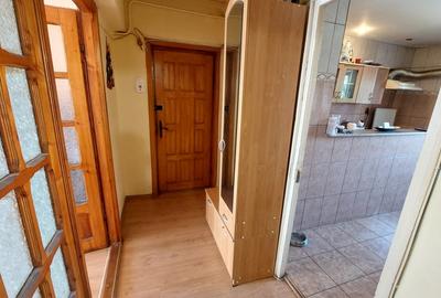 Apartament 3 camere decomandat, etajul 4, Craiovita zona Lidl - 8