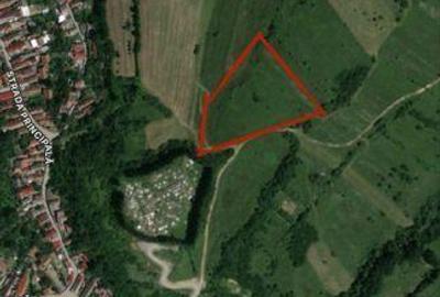 Teren de 3600 mp, în Tărlungeni