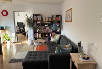 Vând apartament 3 camere, 64 mp + balcon, mobilat, Florești, Eroilor – 118.000 E - 1