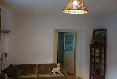 Casă cu 4 camere în Central - 3