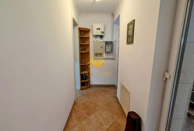 Casă individuală cu 6 camere cu Canalizare în Andrei Mureșanu - 53