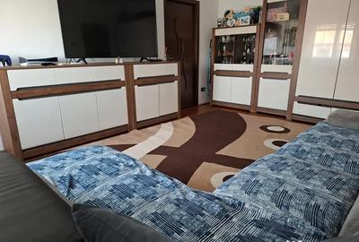 Apartament cu 2 camere semidecomandat în Ultracentral
