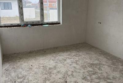 Casă cu 4 camere în Exterior Vest - 7