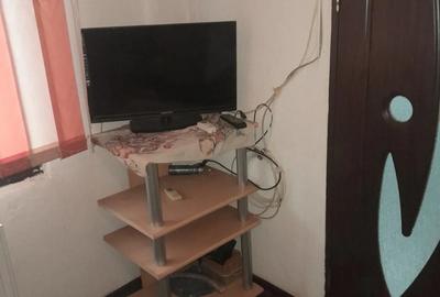 Garsoniera Pia?a Gorjului - 3