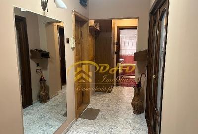 Apartament 3 Camere Gara Apartament 3 Camere Gara - 1