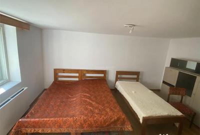 Casă cu 3 camere cu Teren 500 Mp în Cristian - 1