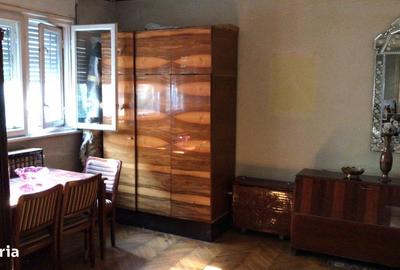 Apartament cu 3 camere în Moșilor - 1