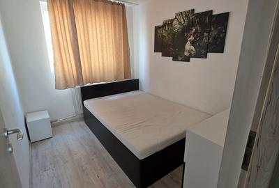 Apartament cu 2 camere decomandat în Exterior Vest