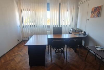 Apartament cu 4 camere decomandat în Armeneasca - 8