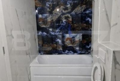 Apartament cu 3 camere semidecomandat în Central - 1