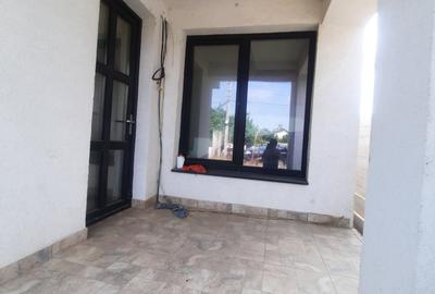 Casă cu 4 camere în Mogoșoaia - 8