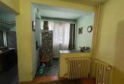 Garsonieră, mobilată în Brazda lui Novac - 4