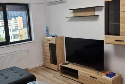Apartament cu 2 camere, mobilat în Regie - 2