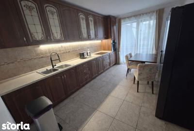Apartament cu 4 camere, mobilat în Central - 18