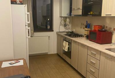 Apartament cu 3 camere decomandat în Central - 1