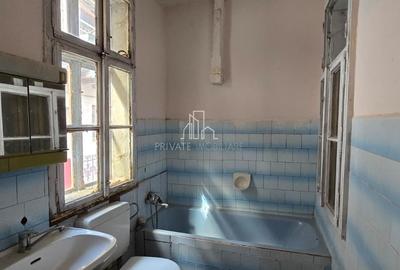 Casă individuală cu 13 camere cu Canalizare în Central - 21