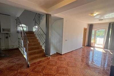 Casă individuală cu 10 camere cu Teren 10000 Mp în Galata - 11